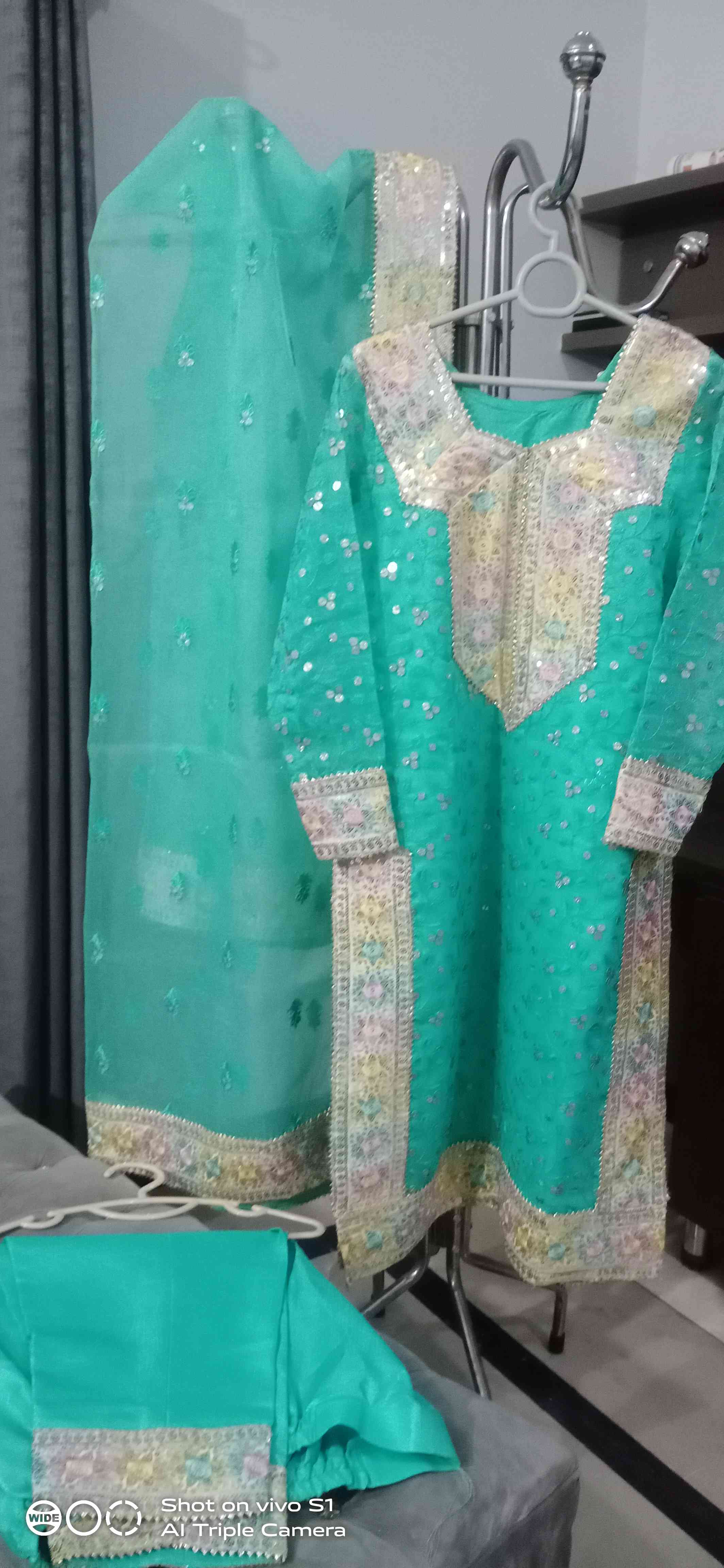 formal party wear