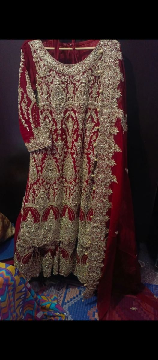 Mehroon Red bridal lehenga farshi